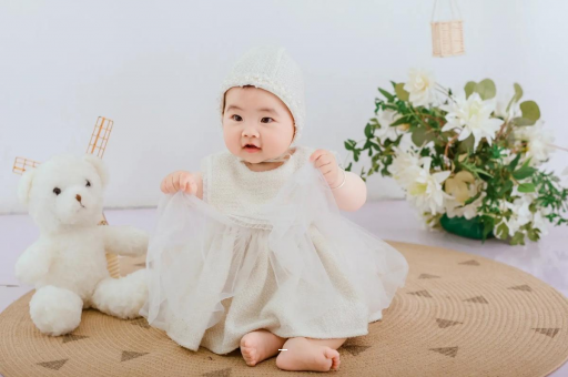 借卵生子机构孕妇几个月做检查