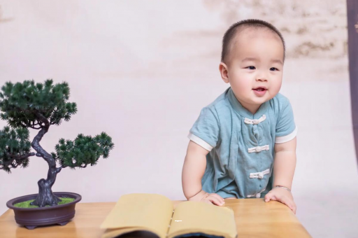借卵生子机构宝宝戒奶要哭几个晚上